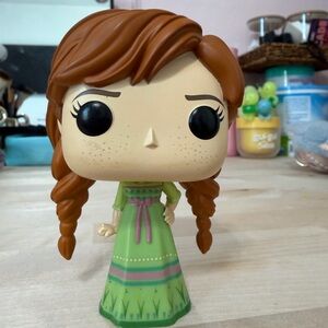 Funko Pop Disney Frozen Anna Vinyl Figure Green Dress Princess